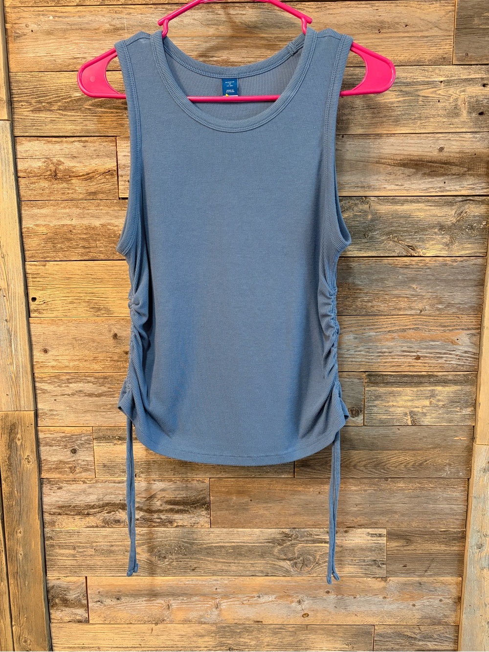 Old Navy Blue Sleeveless Ruched Side Tank Top* - size M